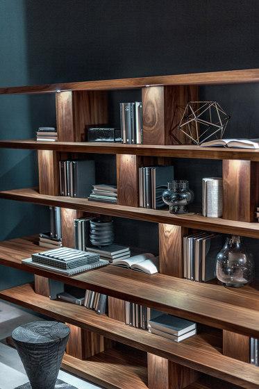 Bookshelf_3.jpg